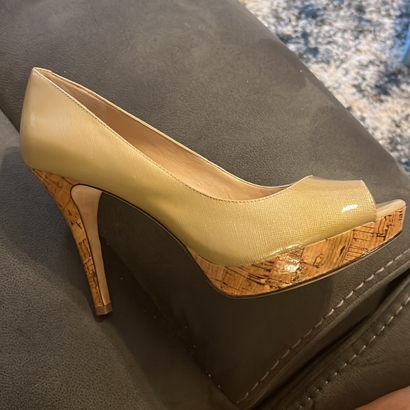Antonio Melani open toed heels 9.5 - Picture 2 of 9